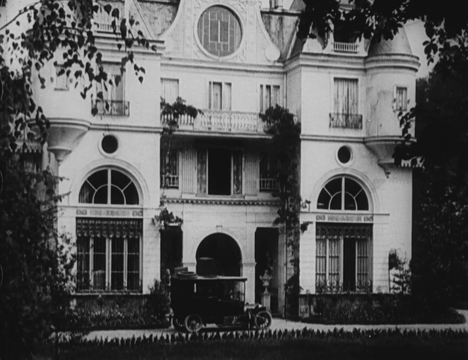 Les Vampires (1915)