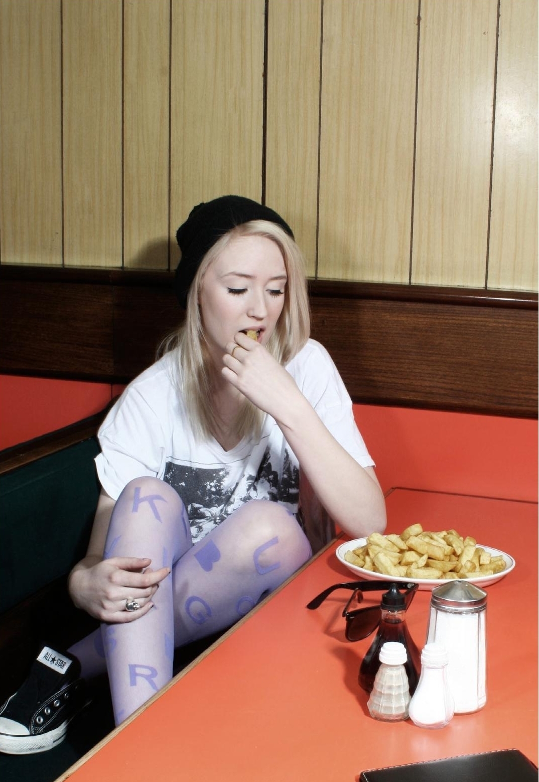 Picture of Lily Loveless