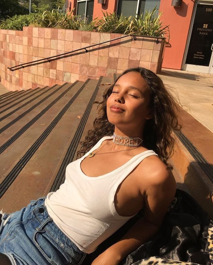 Alisha Boe instagram