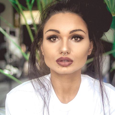 Picture of Carinnha White