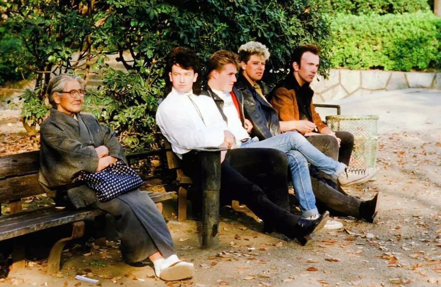 U2