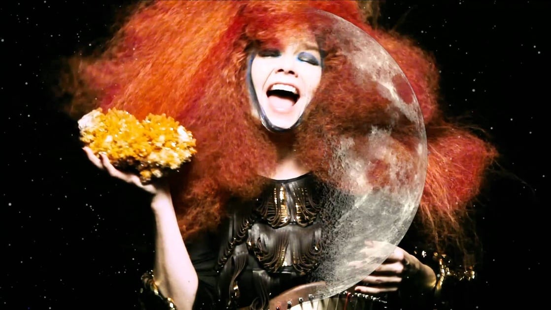 Björk: Moon                                  (2011)