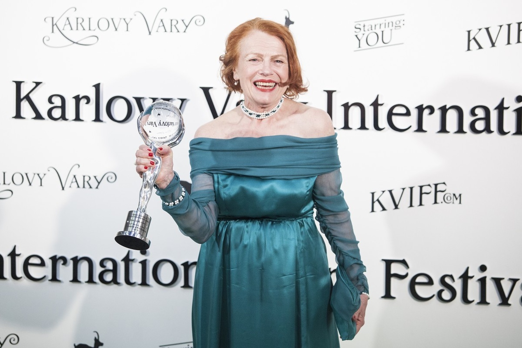 Iva Janzurová