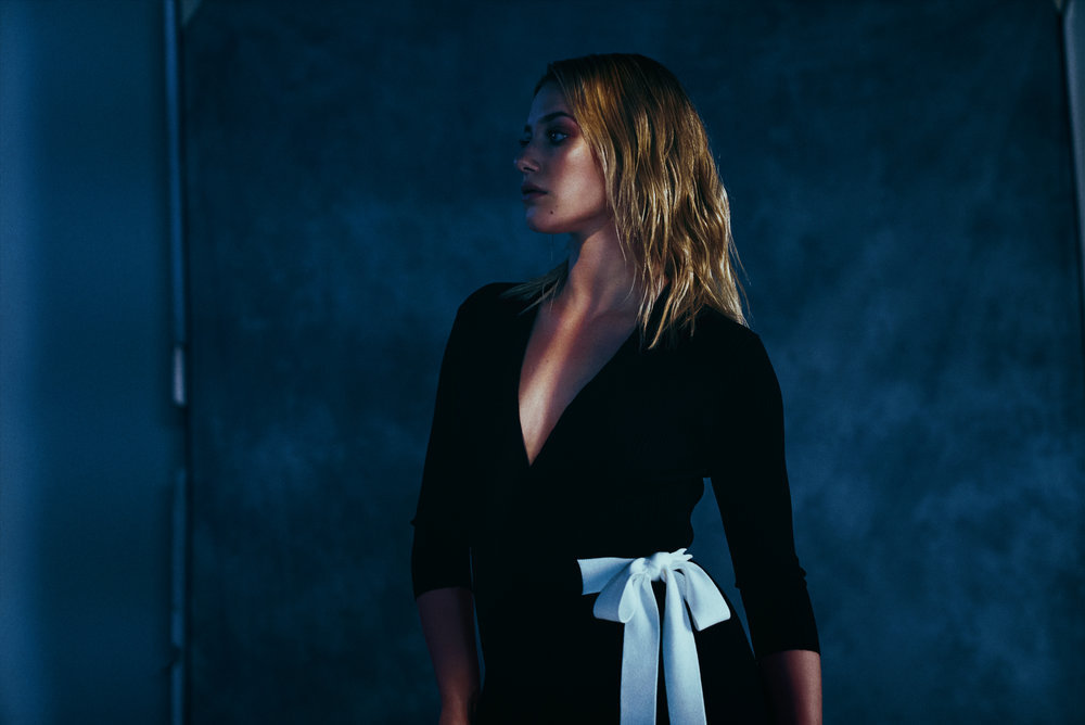 Lili Reinhart