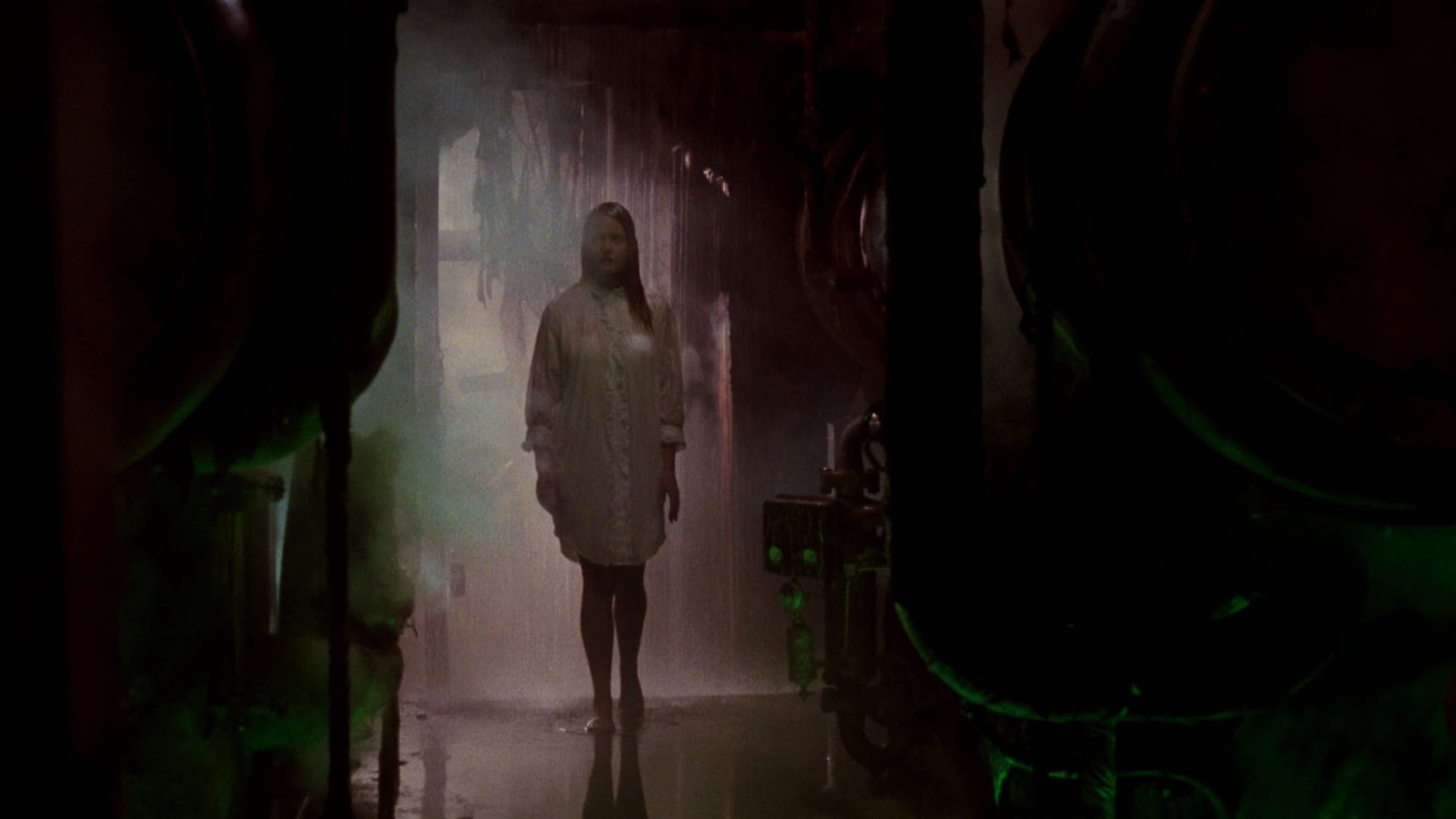 Picture Of A Nightmare On Elm Street 4 The Dream Master   1118full A Nightmare On Elm Street 4  The Dream Master Screenshot 