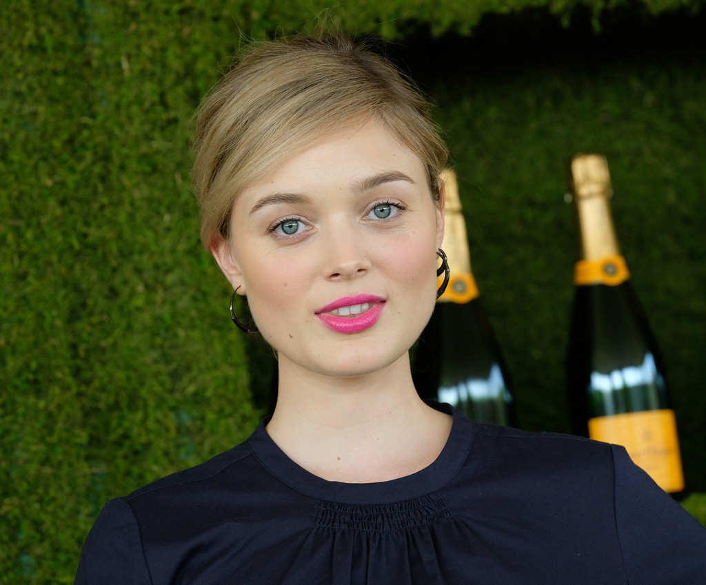 Bella Heathcote