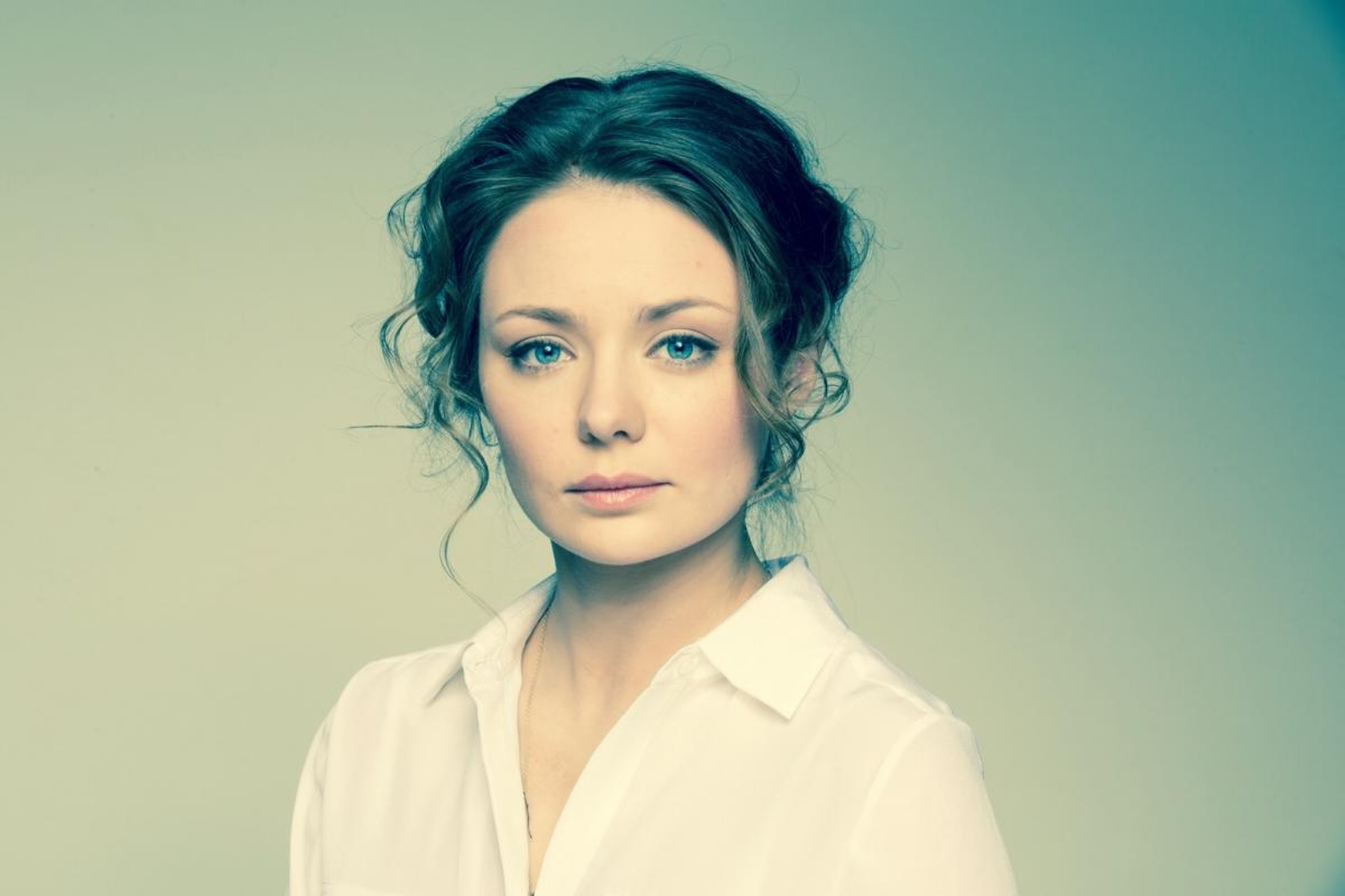 Karina Razumovskaya Karina Razumovskaya