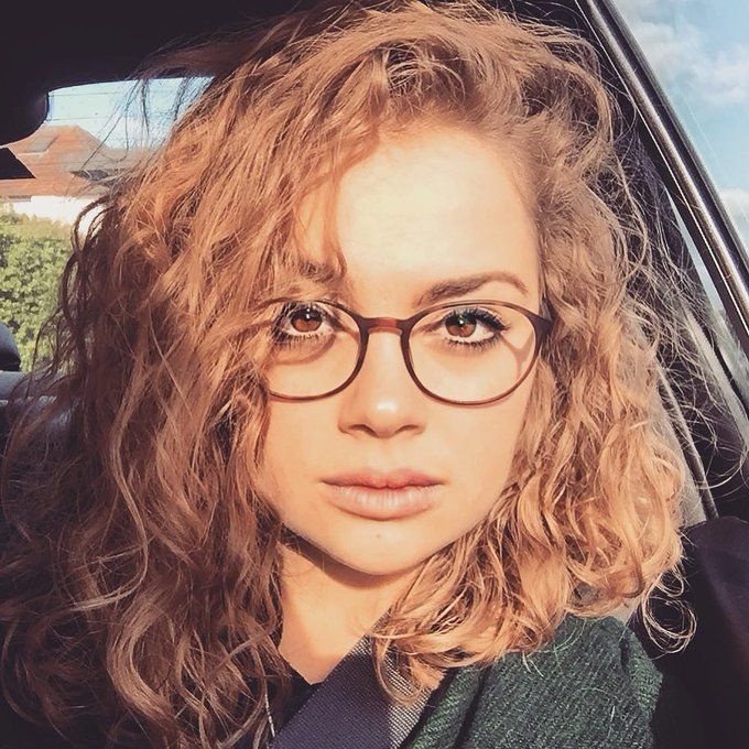 Image of Carrie Hope Fletcher