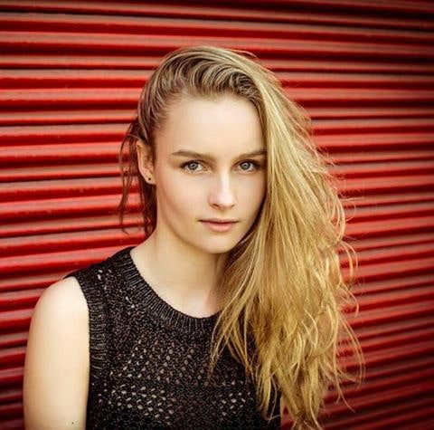 Picture of Olivia DeJonge