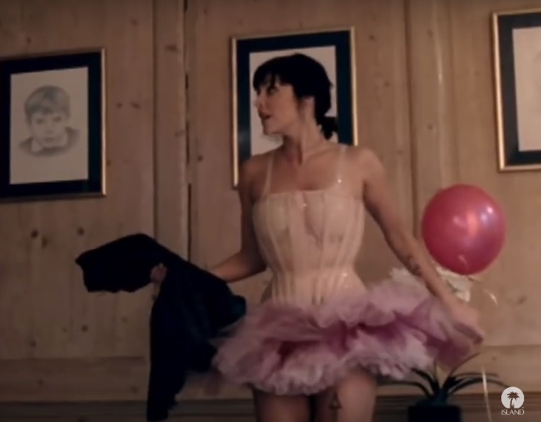 Natalie Imbruglia