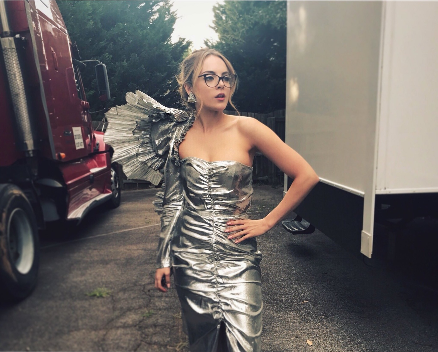 Elizabeth Gillies