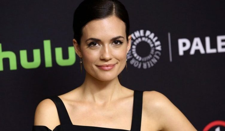 Torrey DeVitto