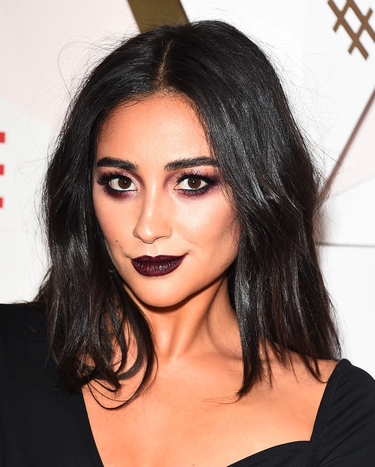 Picture of Shay Mitchell