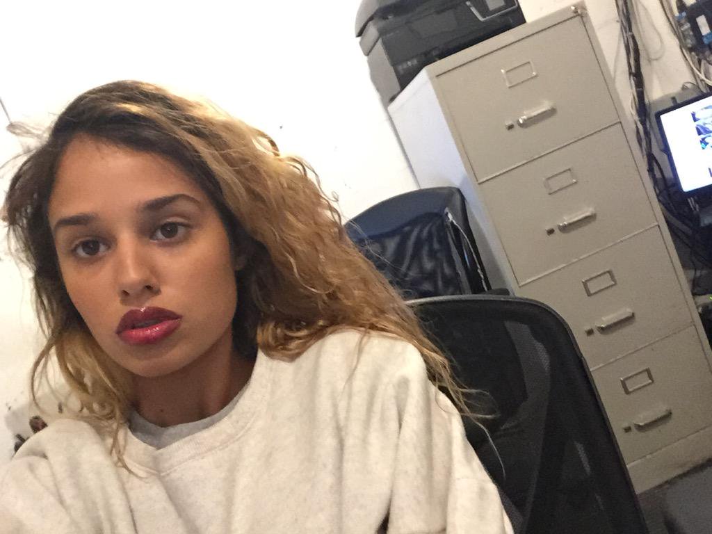 Tommy Genesis