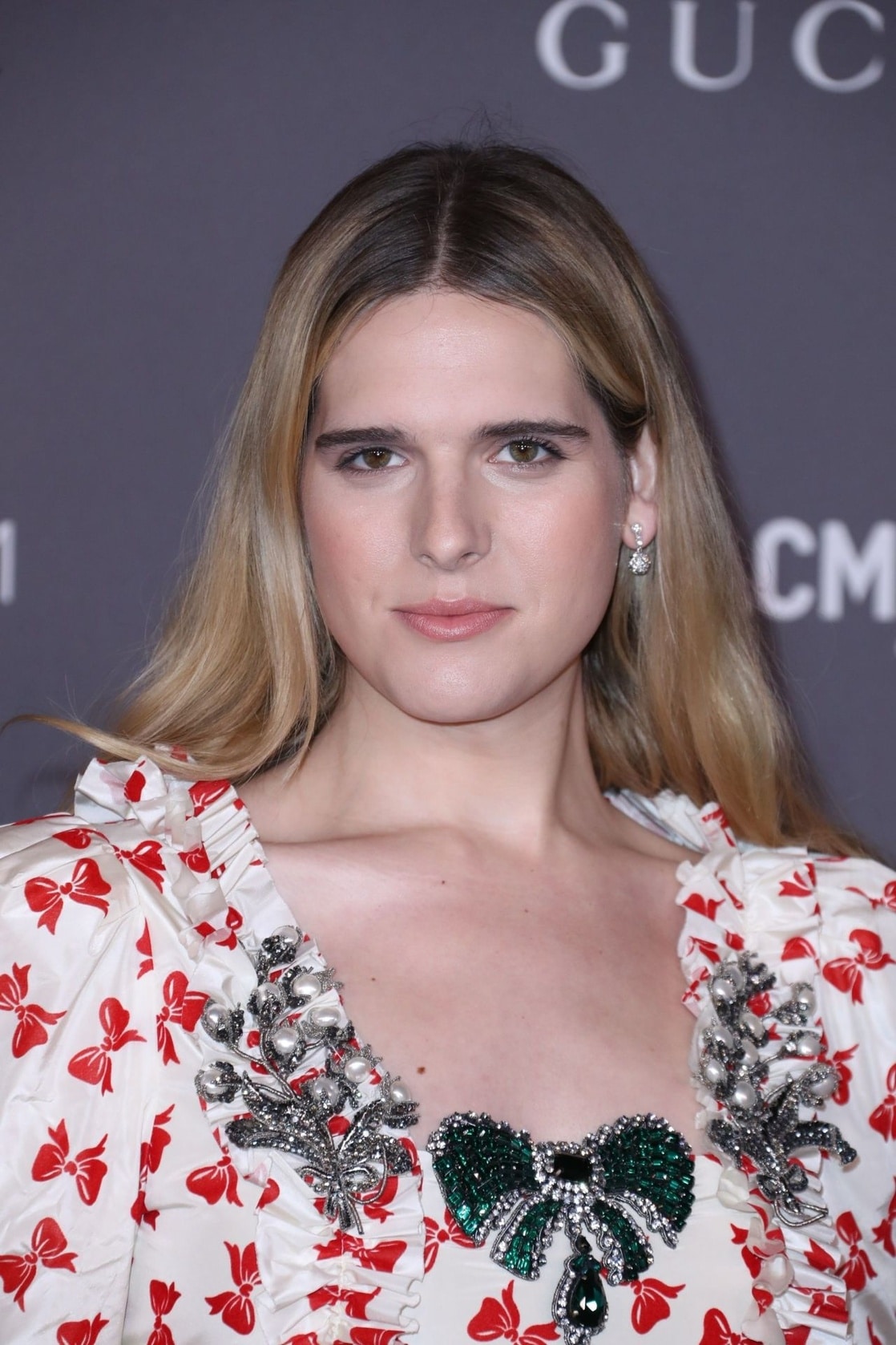 Hari Nef picture