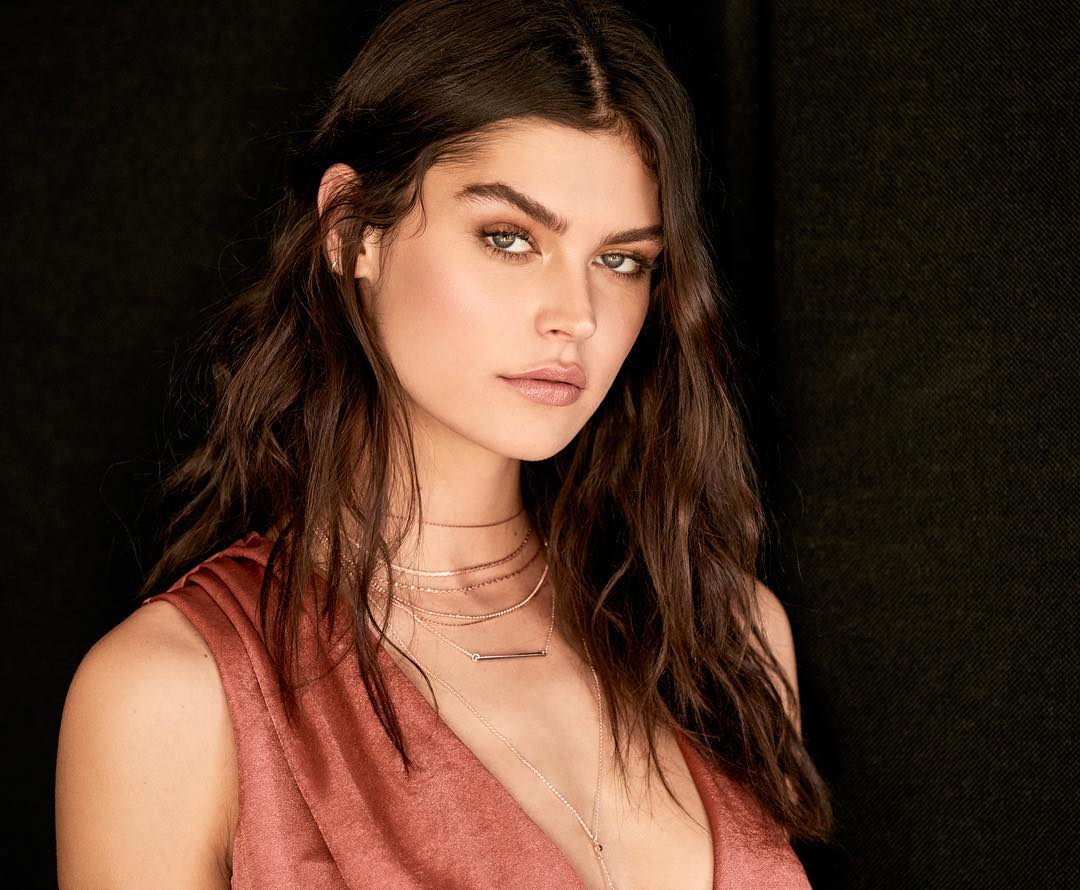 Lauren Layne
