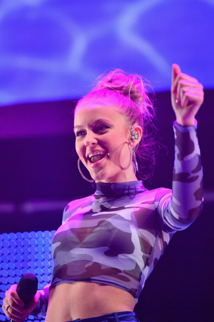 Picture of Zara Larsson