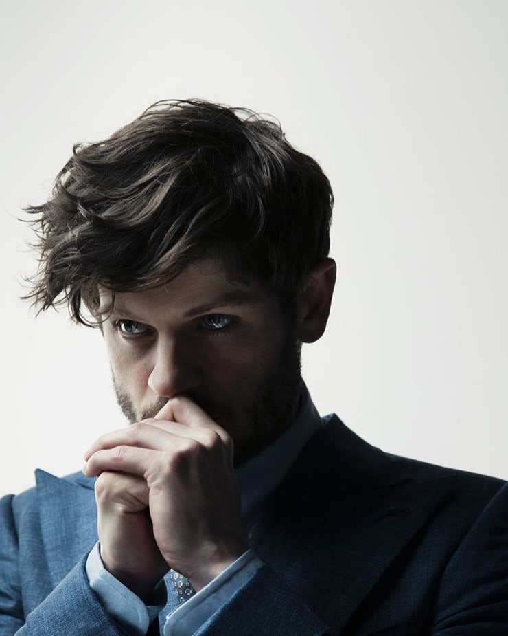 Next photo of Iwan Rheon