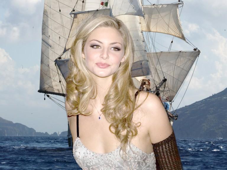 Tamsin Egerton