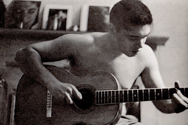 Bruce Langhorne