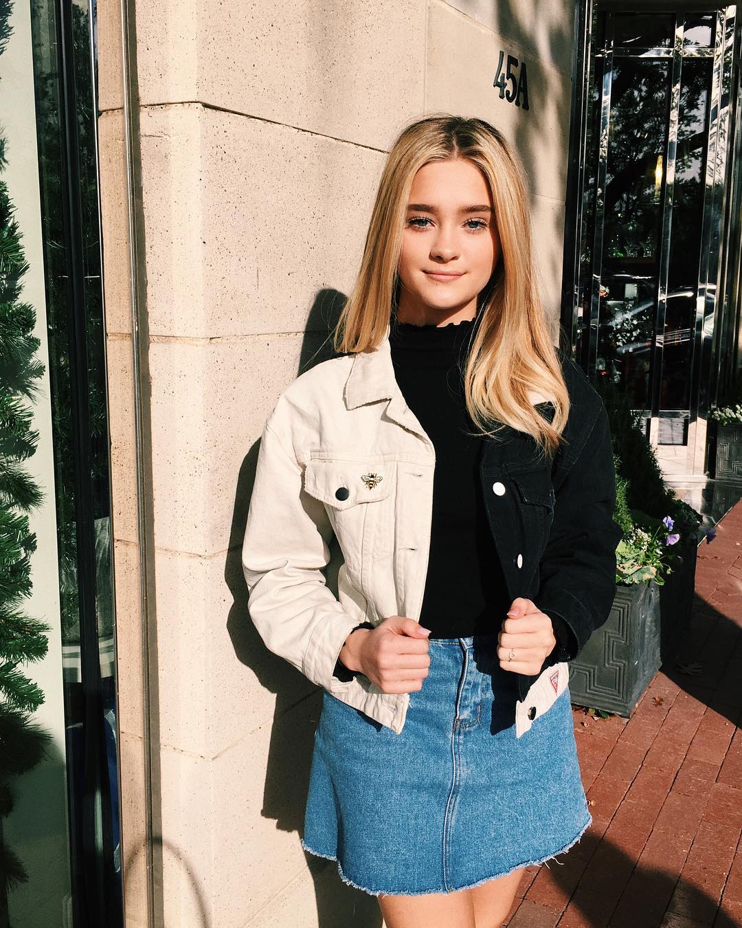 Picture of Lizzy Greene