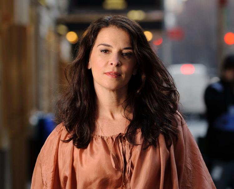 Annabella Sciorra Annabella Sciorra