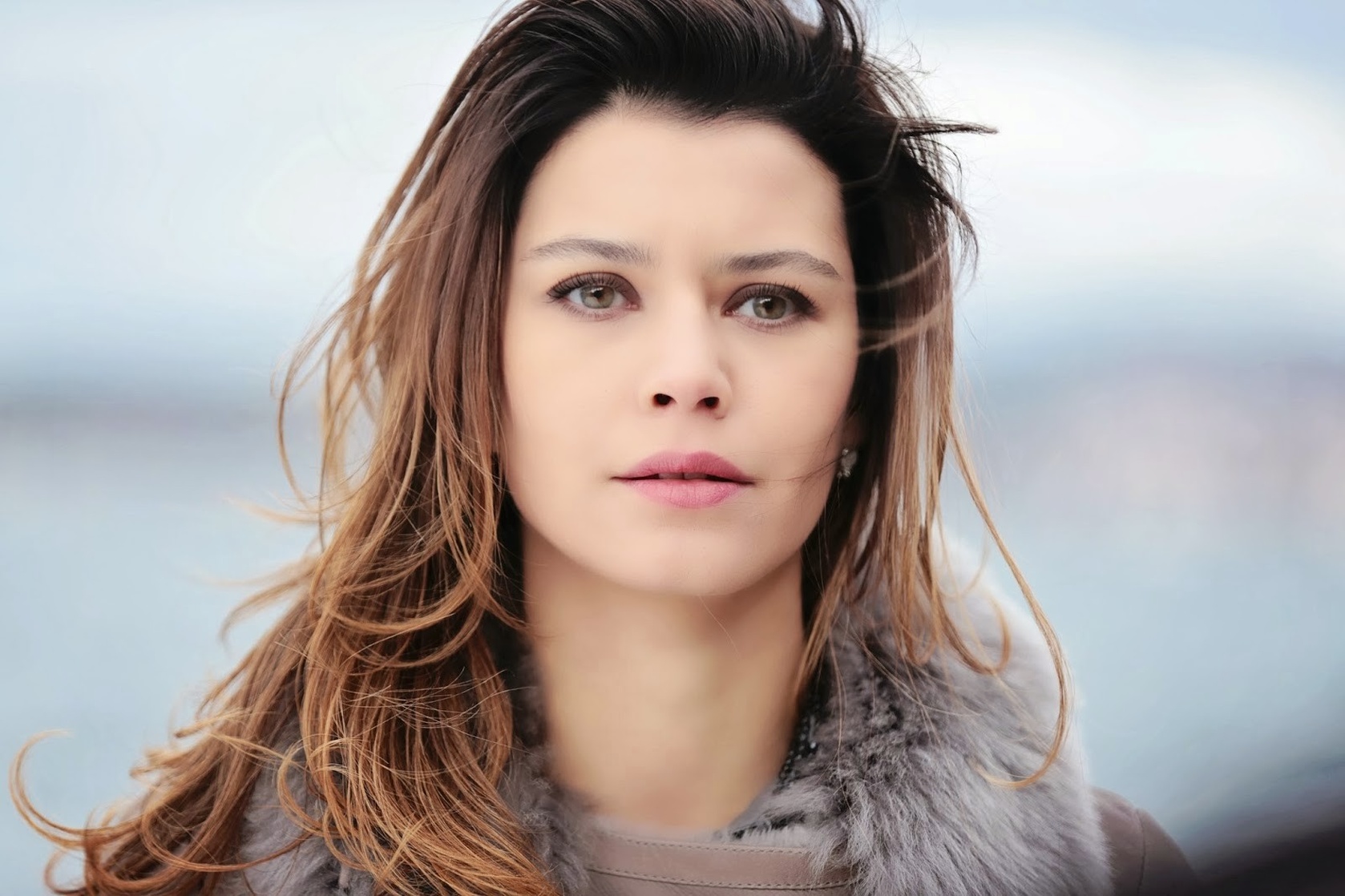 Beren Saat Beren Saat