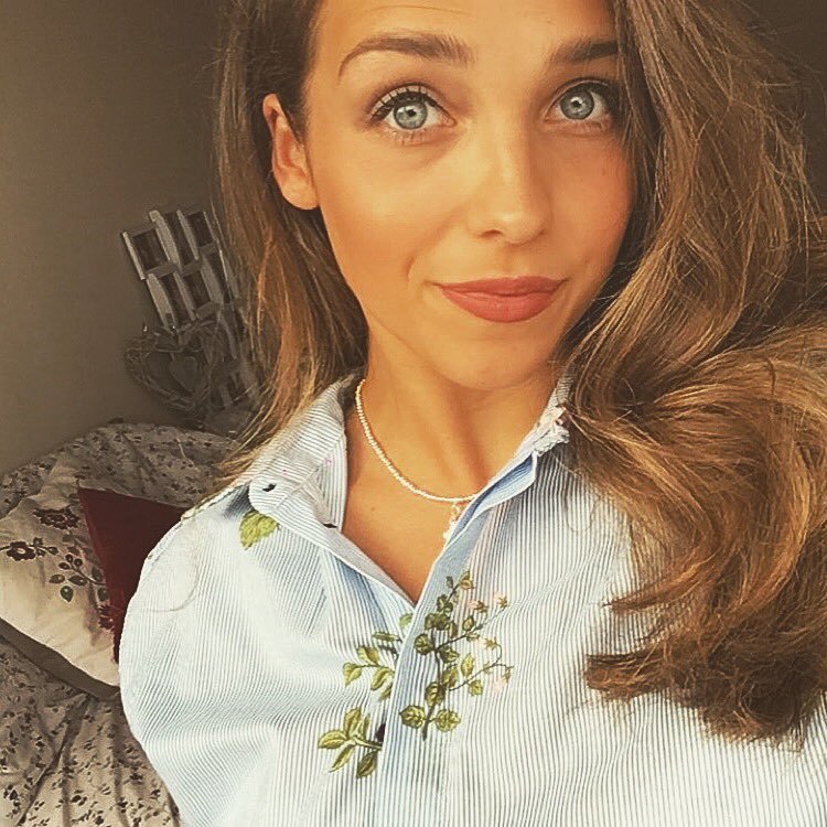 Image of Erin Armstrong