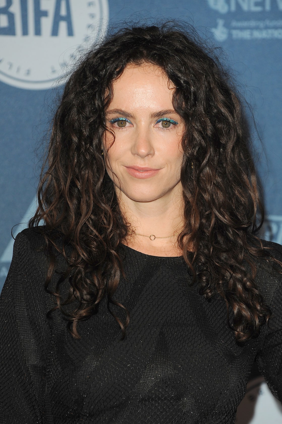 Picture Of Amy Manson