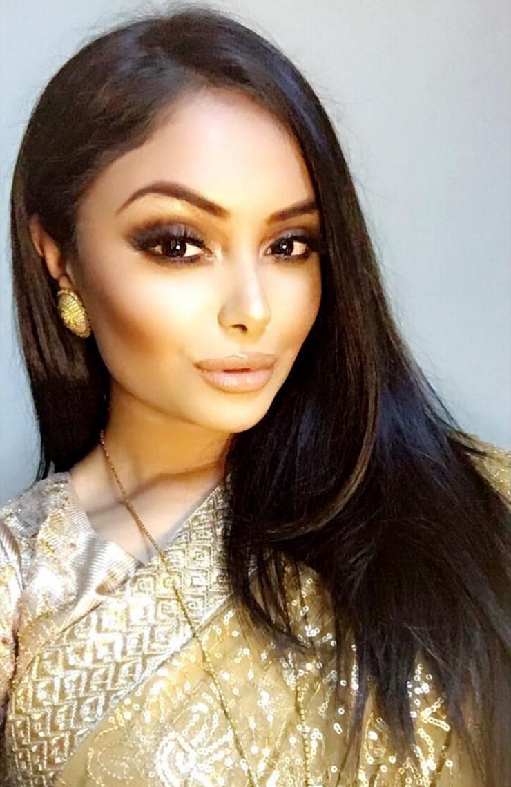 Picture of Afshan Azad