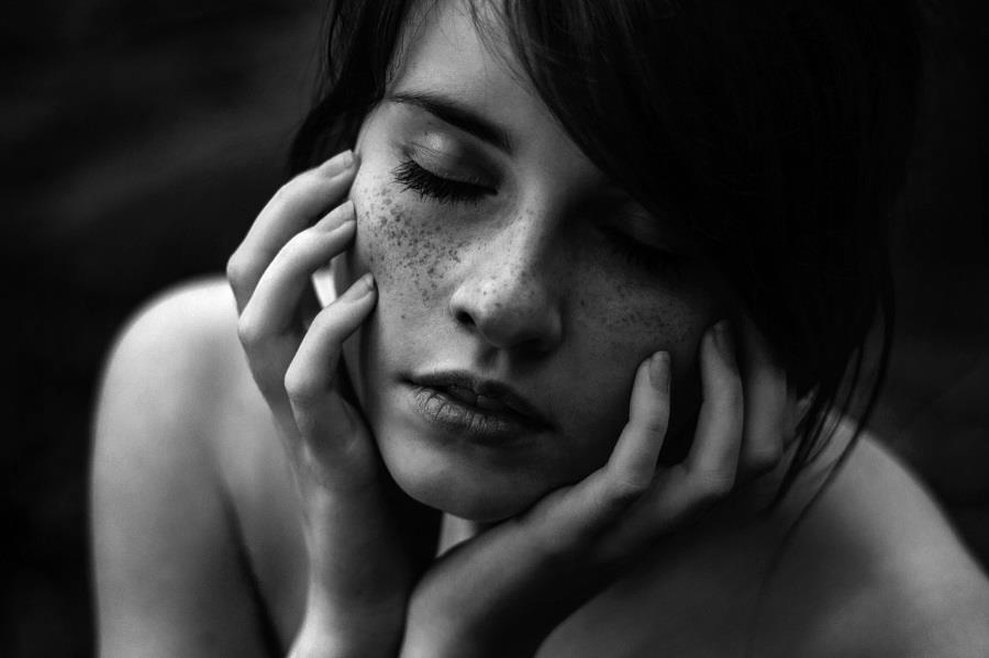 Caro Feeline