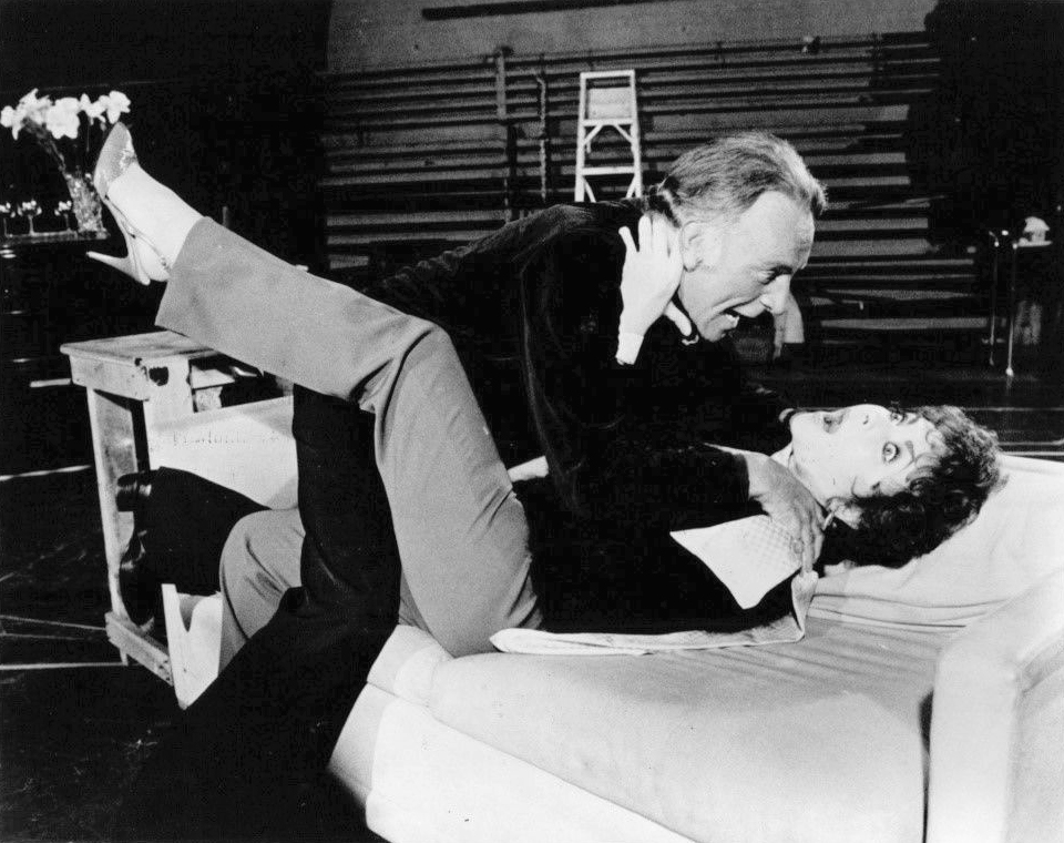 Elizabeth Taylor Elizabeth Taylor