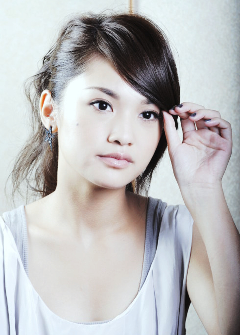 rainie yang