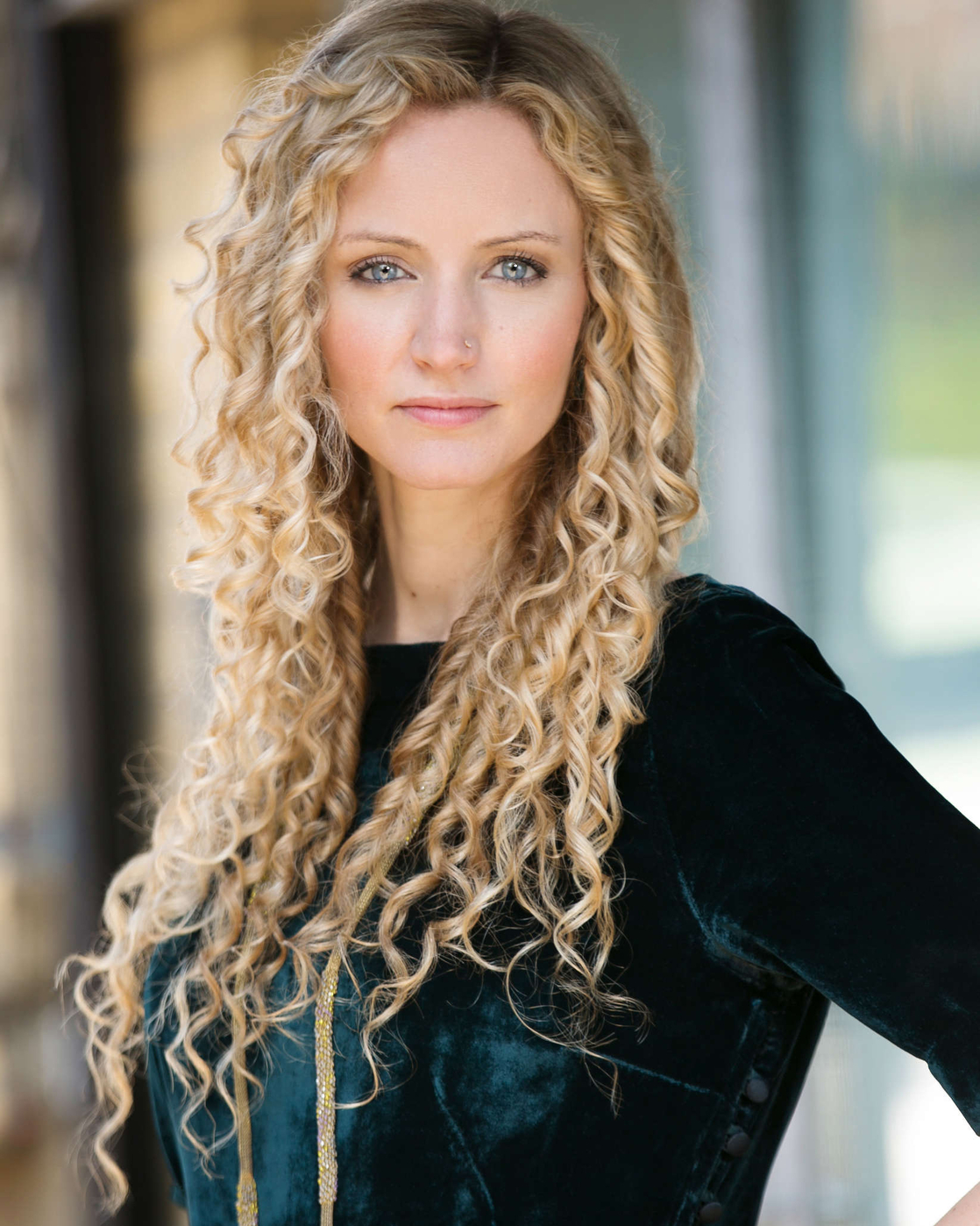 Suzannah Lipscomb.