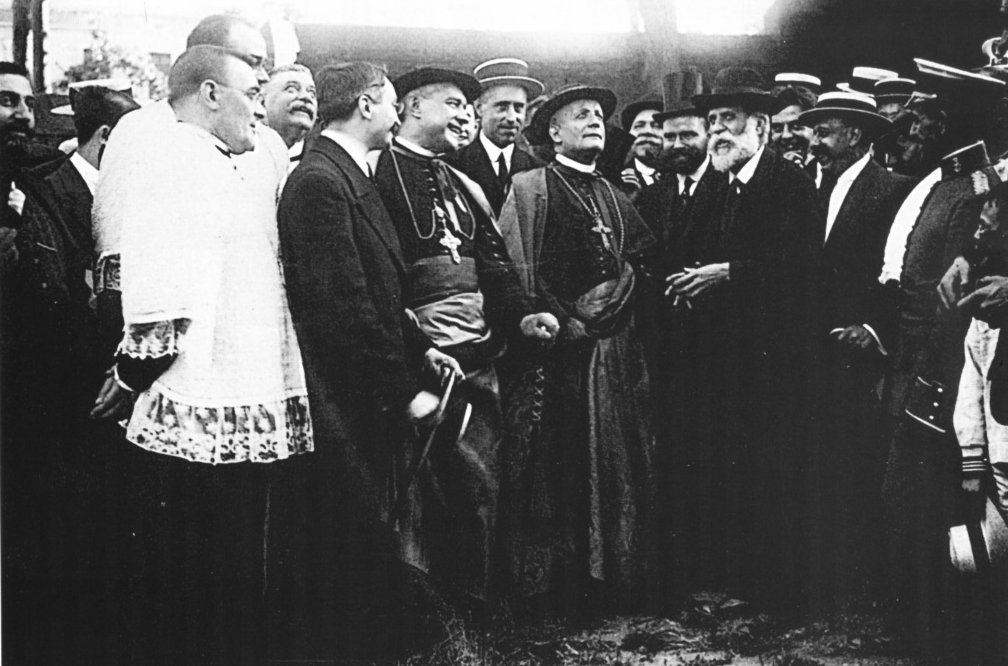 Antoni Gaudi