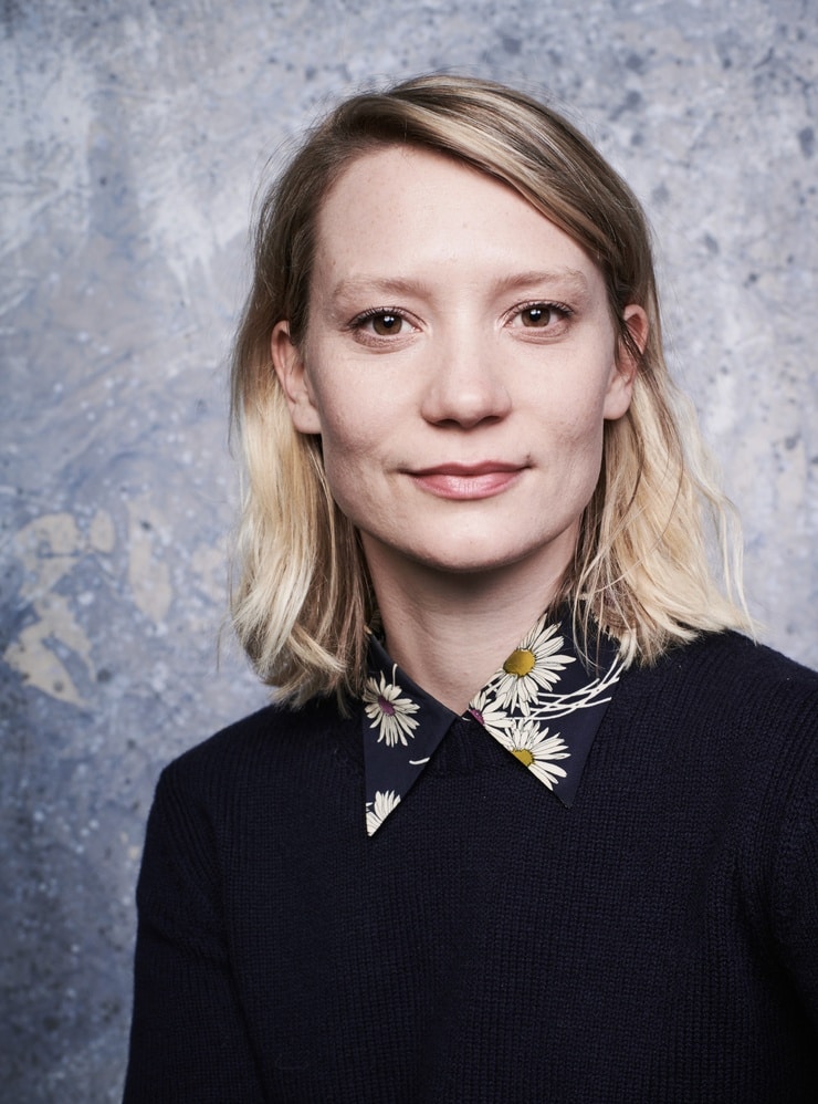 Picture of Mia Wasikowska