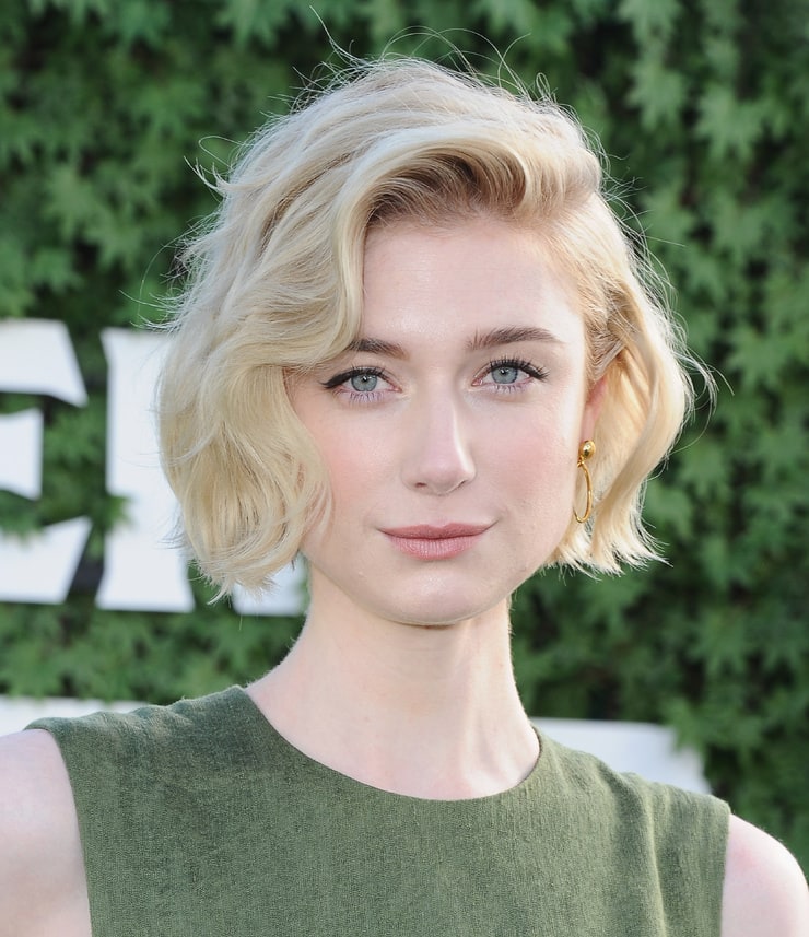 Next photo of Elizabeth Debicki