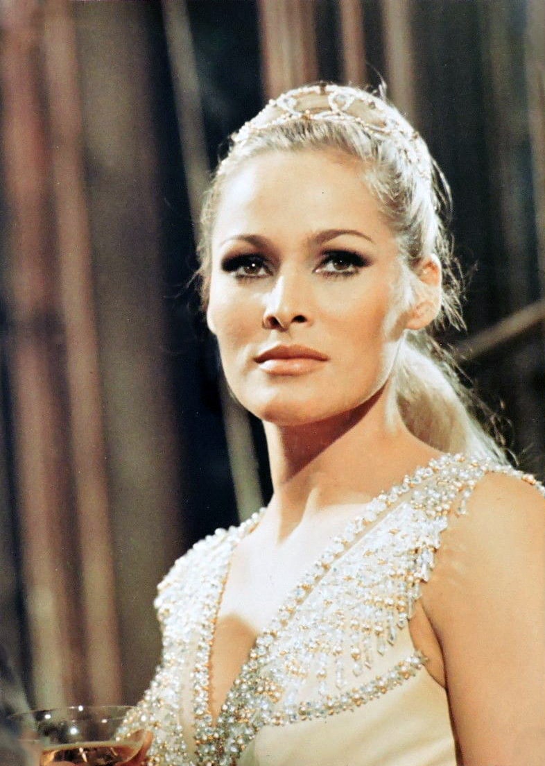 Ursula Andress