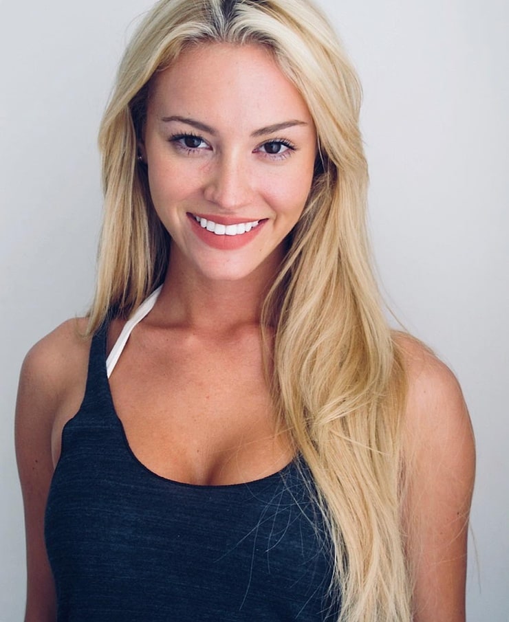 Picture of Bryana Holly