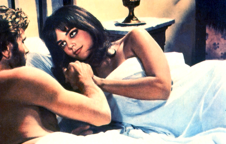 Tina Aumont Tina Aumont