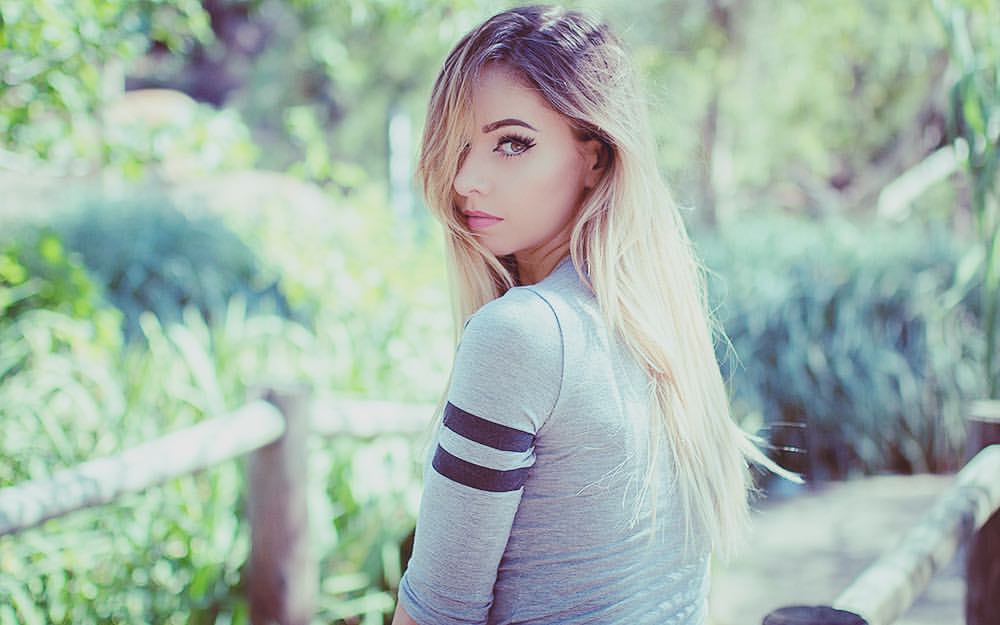 Amy Thunderbolt Amy Thunderbolt