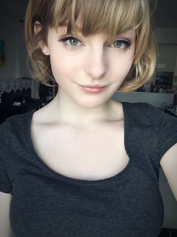 Ella Freya picture