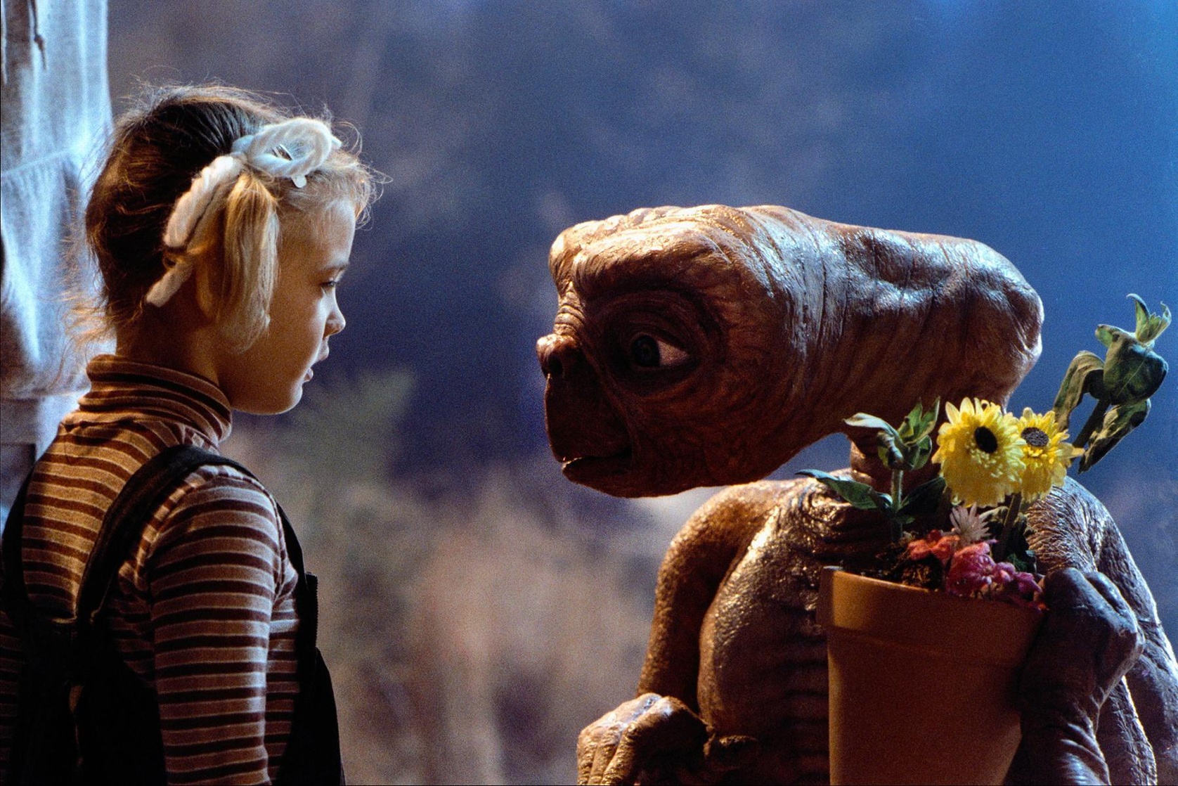 E.T. the Extra-Terrestrial (1982)