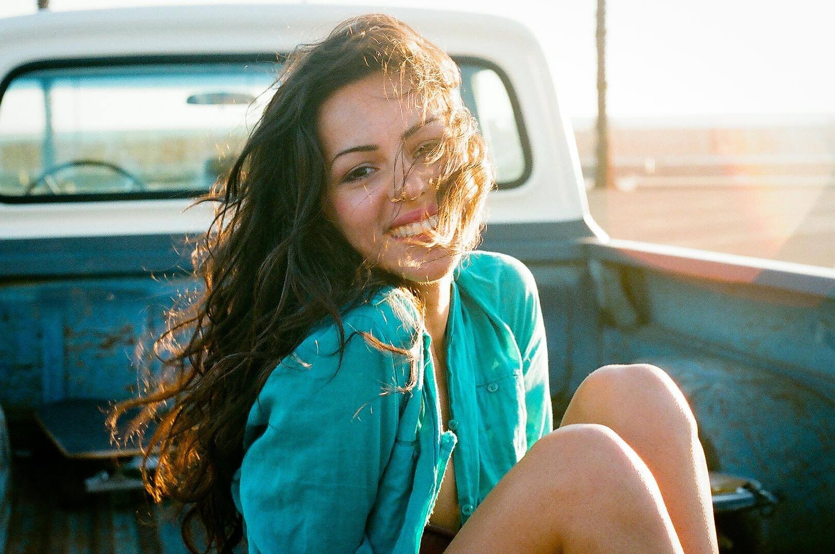 Annet Mahendru Annet Mahendru