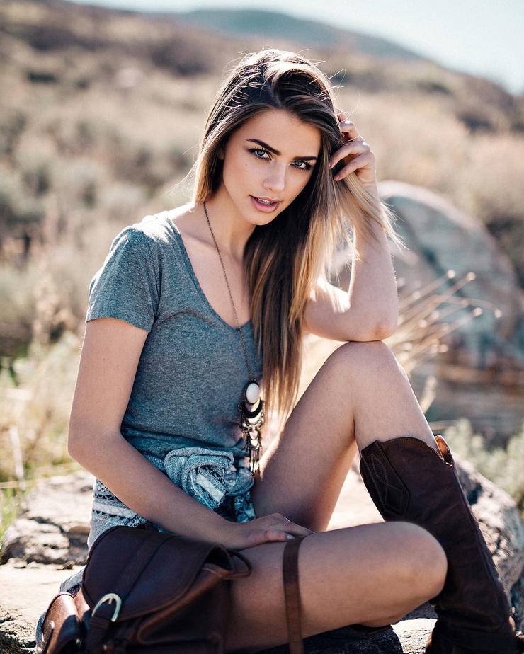 Marina Laswick picture