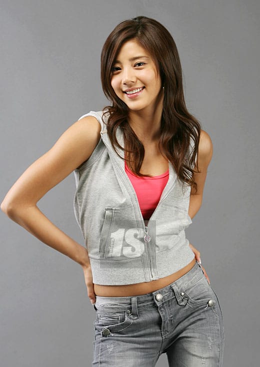 Picture of Son Dam Bi