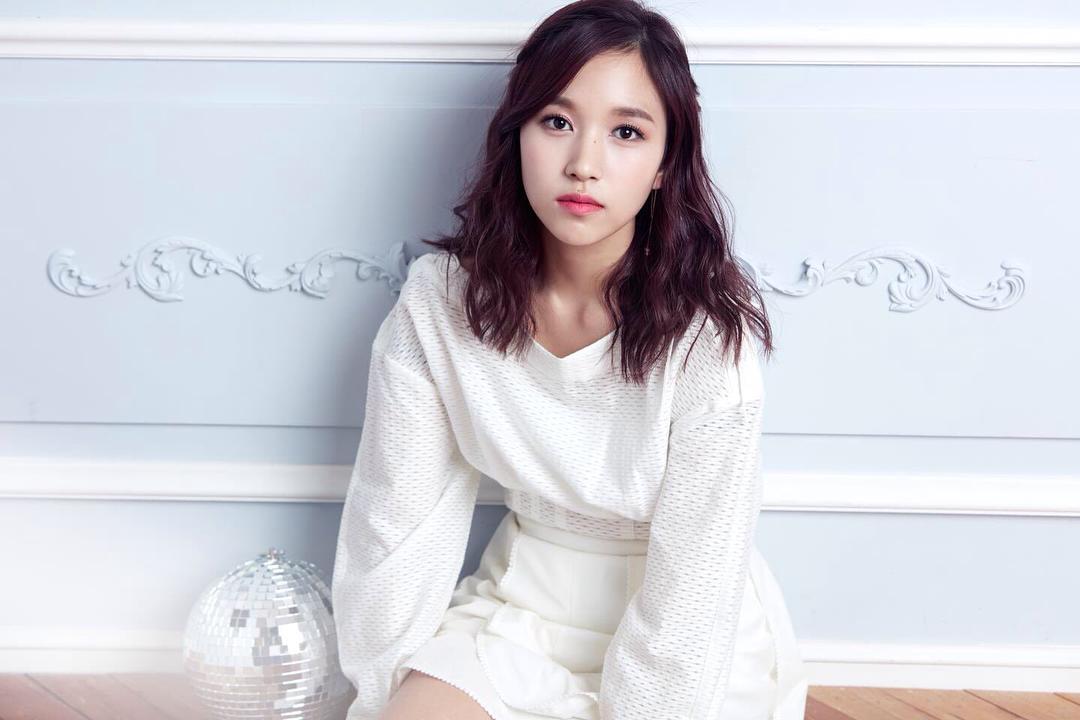 Myoui Mina