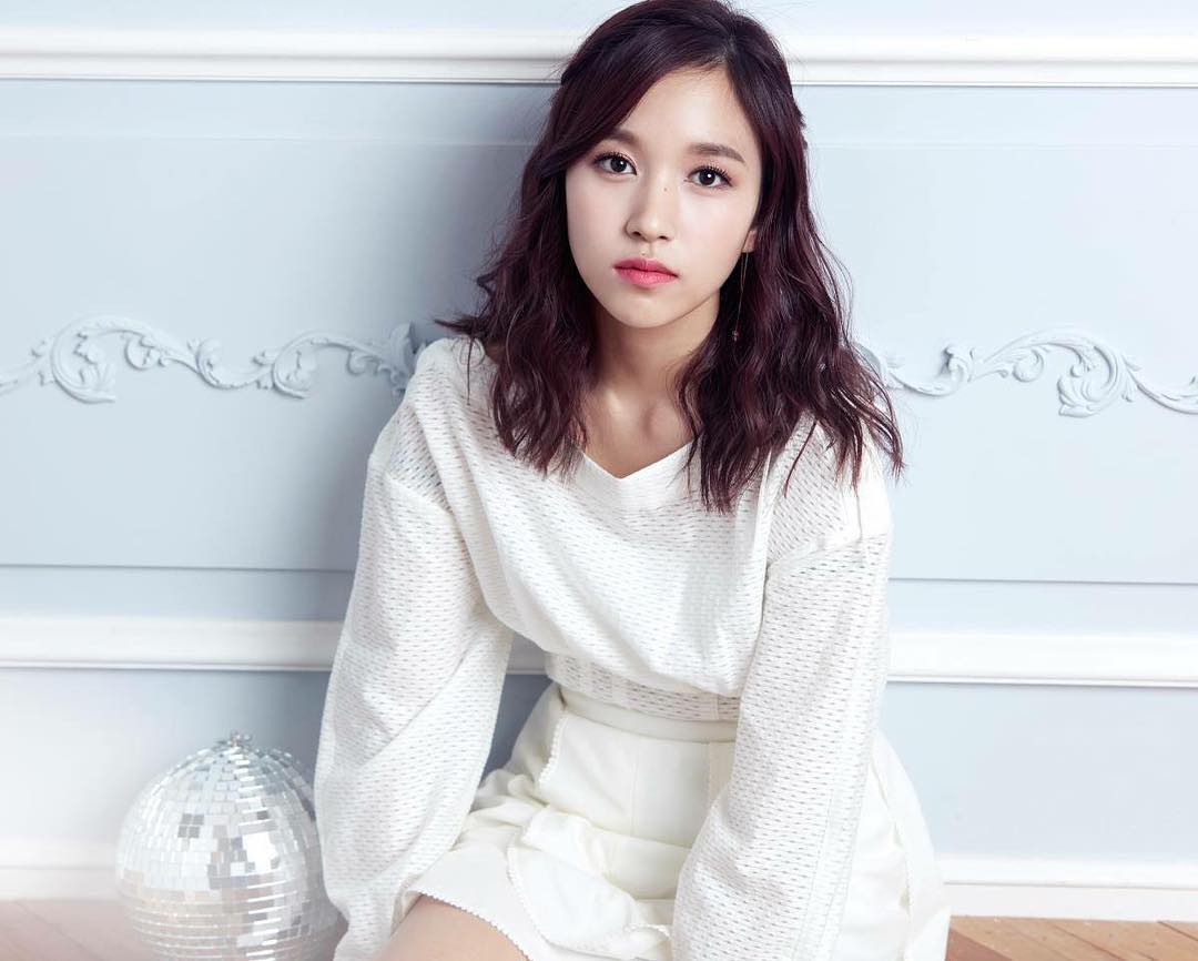 Myoui Mina