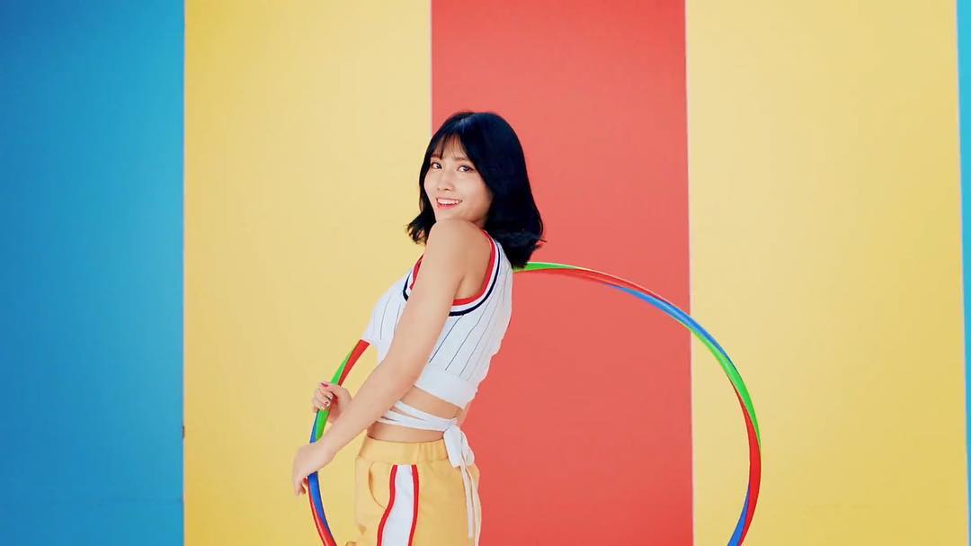Hirai Momo
