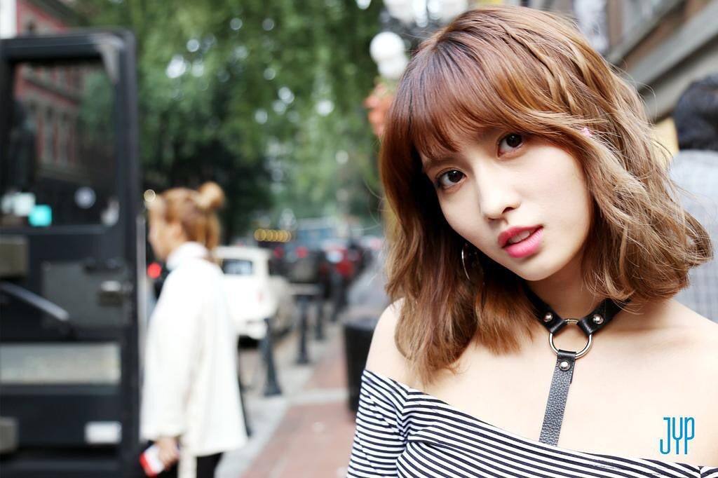 Hirai Momo